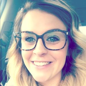 Meet your Posher, Andiemcc13